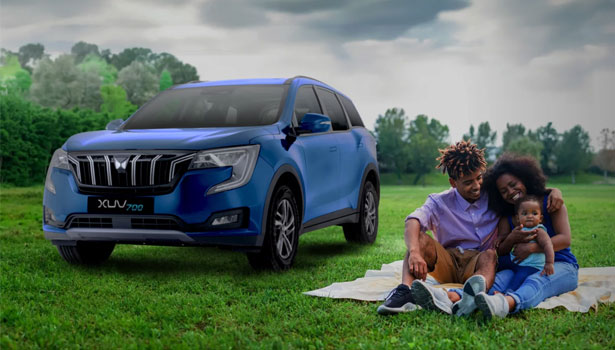 Mahindra XUV700 AX5: Features, Pricing, and Variants Mahindra XUV700 AX5: Features, Pricing, and Variants